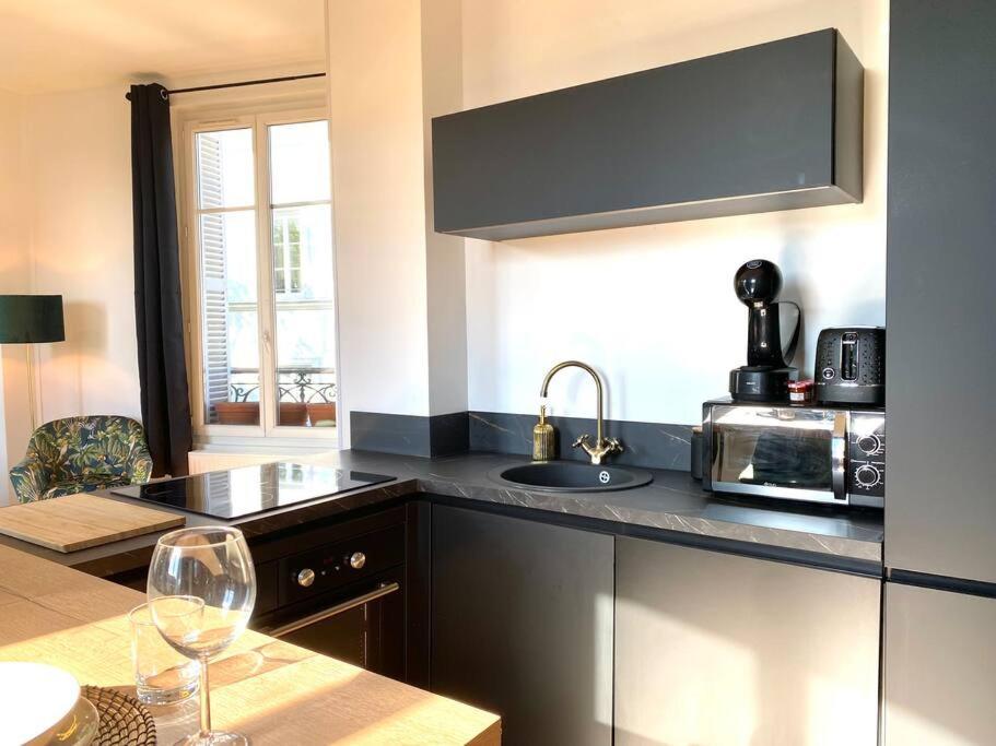 The Jungle Flat Apartment Руан Екстериор снимка